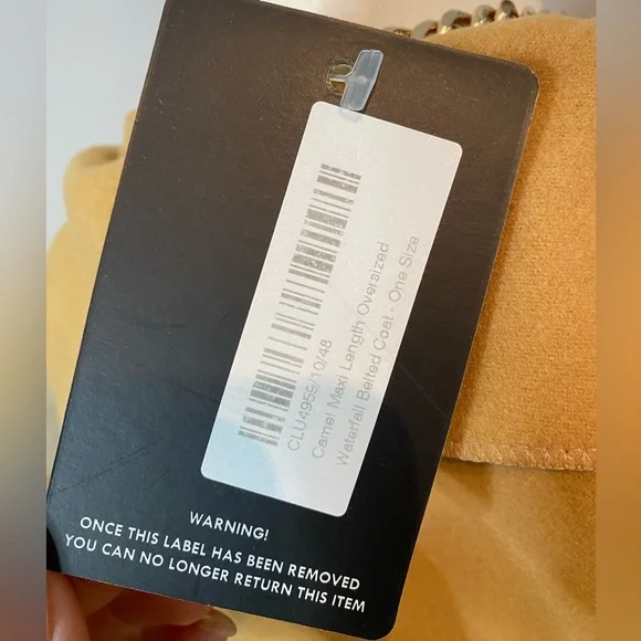 Coat - Picture 5 of 7